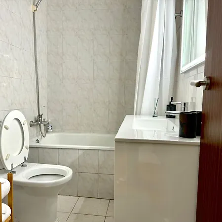 Family Retreat 5min To Dluis Bridge * Vila Nova de Gaia