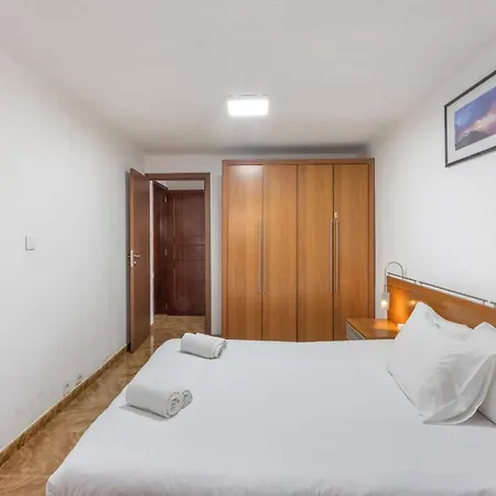 Family Retreat 5min To Dluis Bridge Holiday home