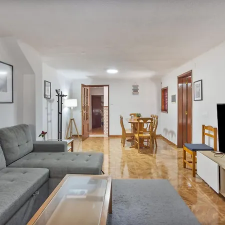 Holiday home Family Retreat 5min To Dluis Bridge Vila Nova de Gaia